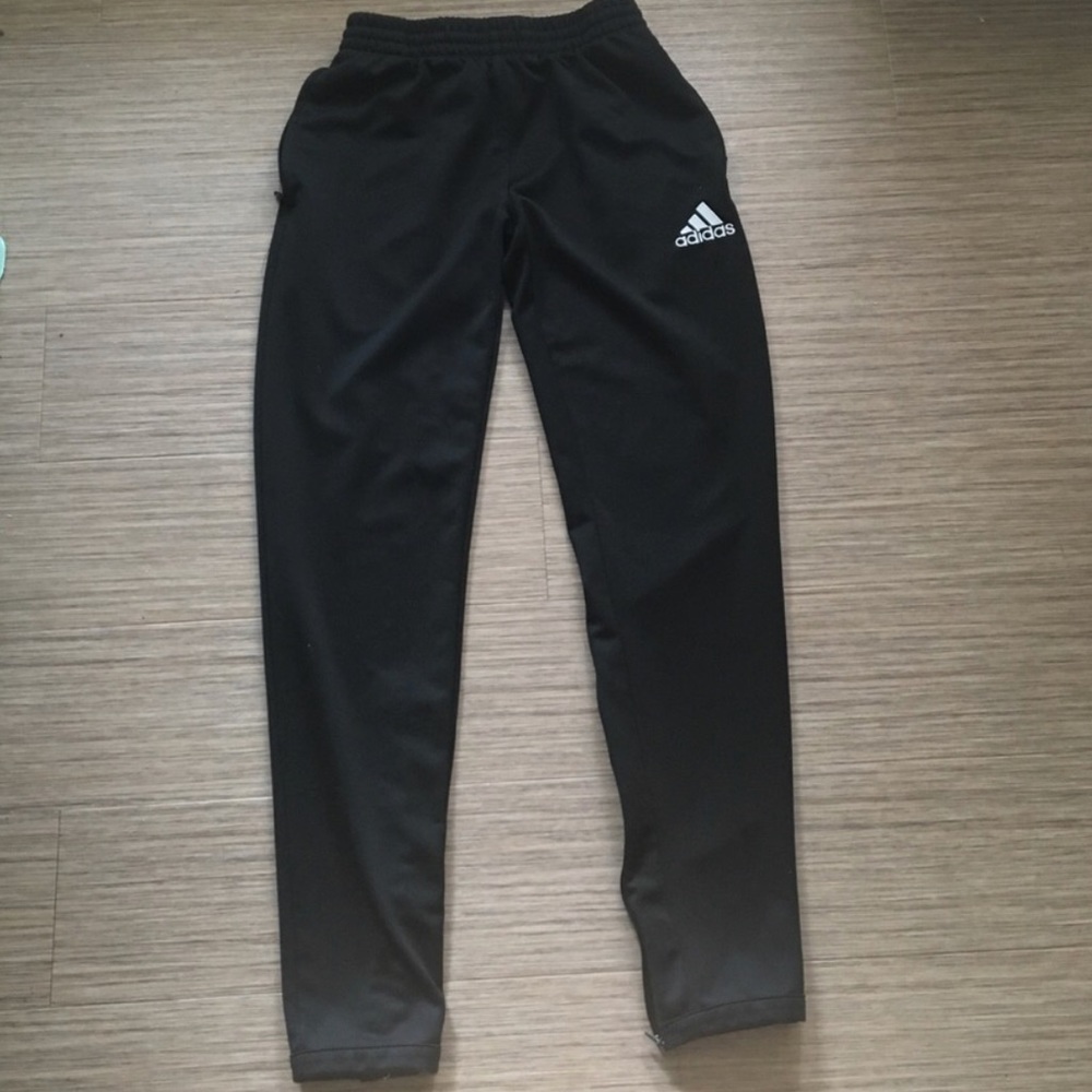 🚫SOLD🚫Adidas sweatpants